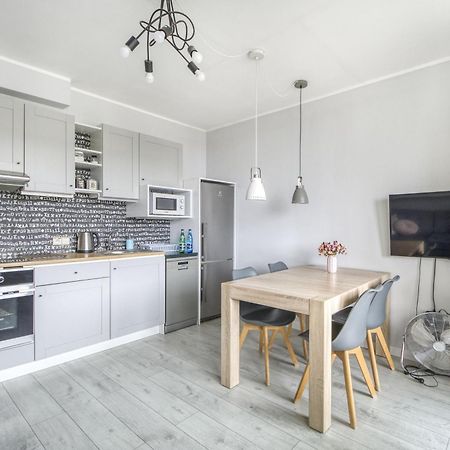 Gama Home Kondratowicza18 Βαρσοβία Εξωτερικό φωτογραφία